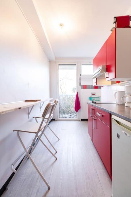 La Chambre Des Secrets / Parking / Wifi Toulouse Luaran gambar