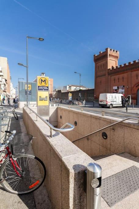 La Chambre Des Secrets / Parking / Wifi Toulouse Luaran gambar